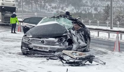 Kar ve Buzlanma Can Aldı: Biri Polis, 2 Kişi Hayatını Kaybetti