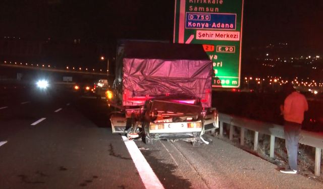 Ankara Çevreyolunda TIR’a Çarpan Otomobil Sürücüsü Hayatını Kaybetti