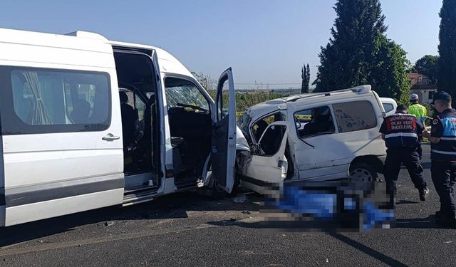 İzmir Kemalpaşa’da Korkunç Kaza: 1 Ölü, 13 Yaralı